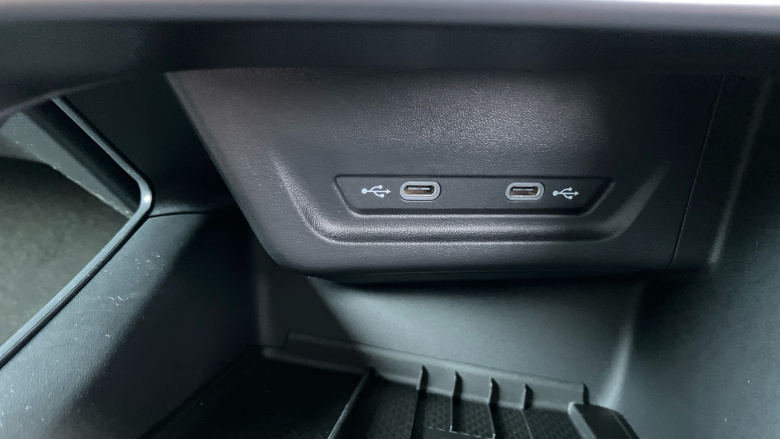 CUPRA Terramar 1.5 eHybrid 204 Tribe Edition 5dr DSG Hatchback